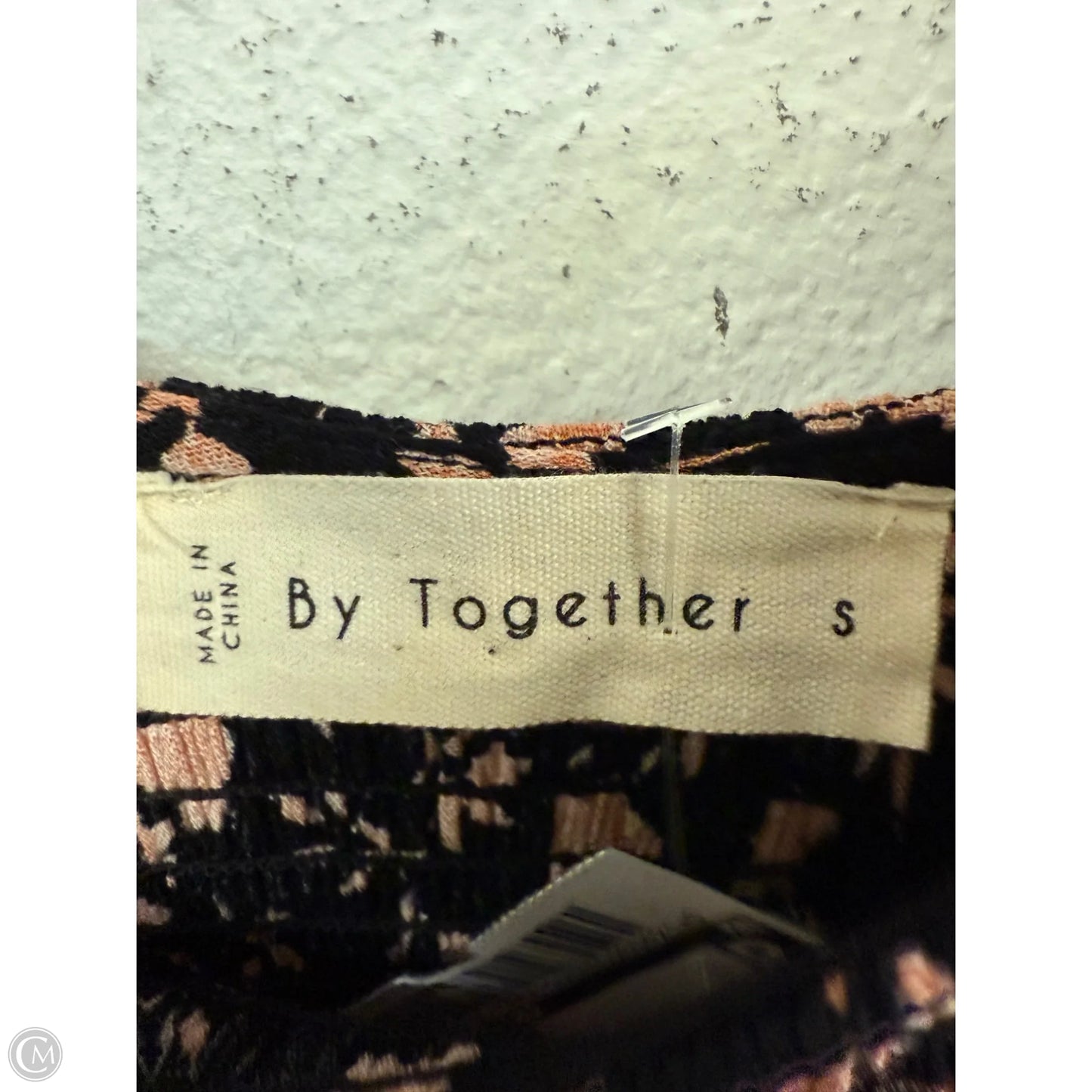 Top Long Sleeve By By Together In Black & Pink, Size: S