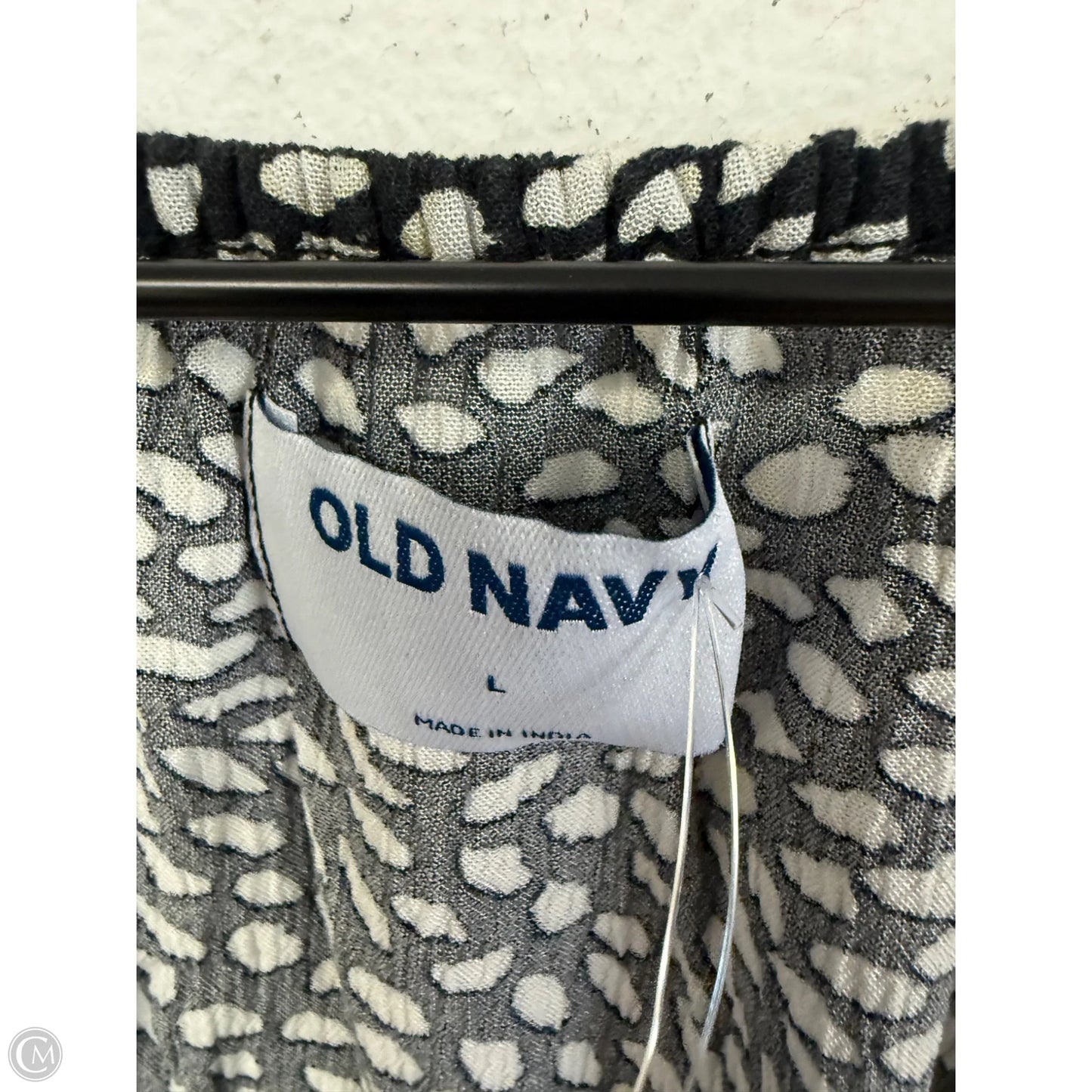 Top Long Sleeve By Old Navy In Black & White, Size: L