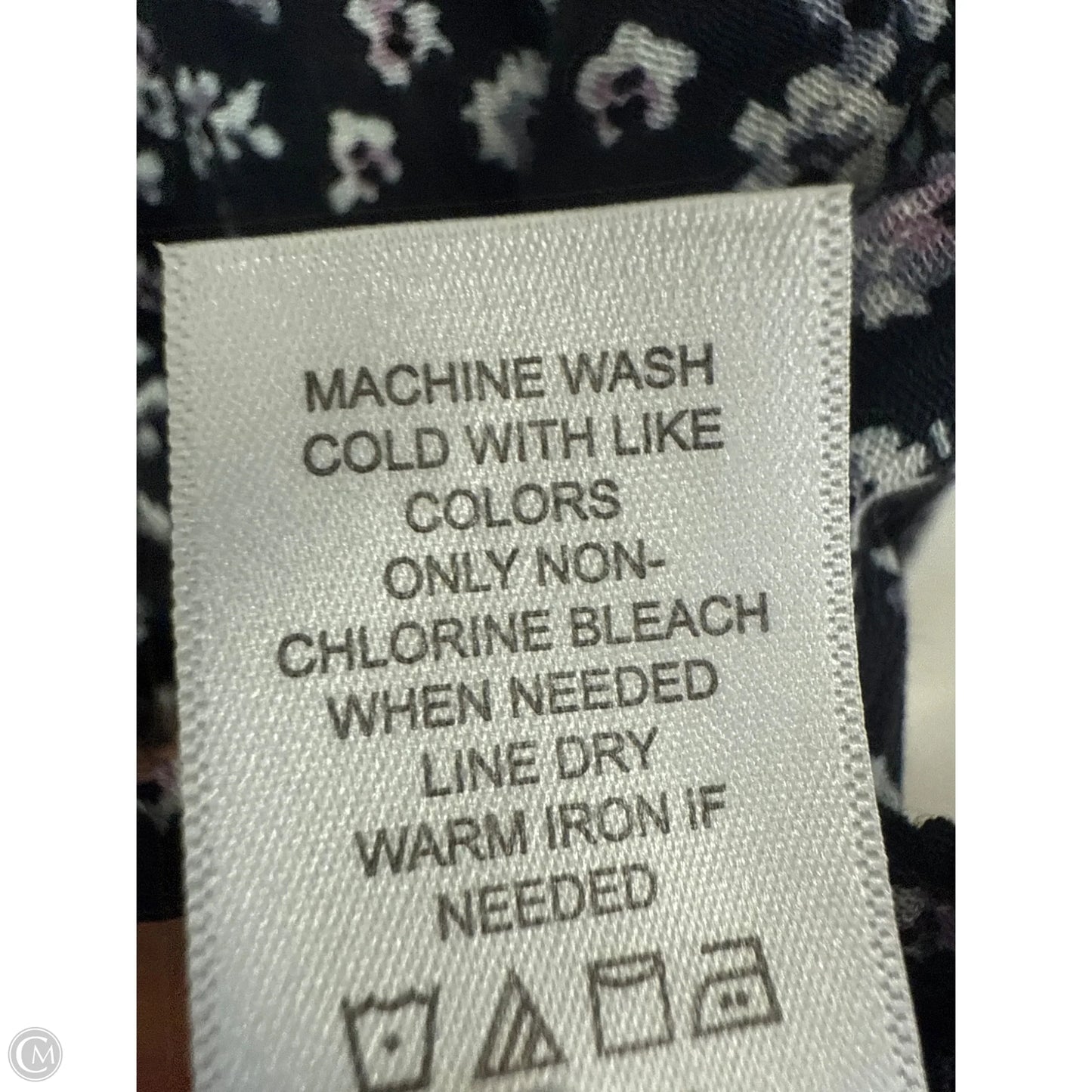 Top Long Sleeve By Maurices In Floral Print, Size: M