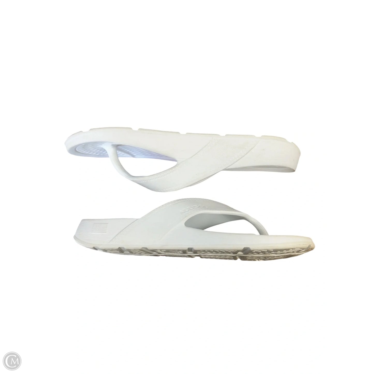 Sandals Flip Flops By Clothes Mentor In White, Size: 8