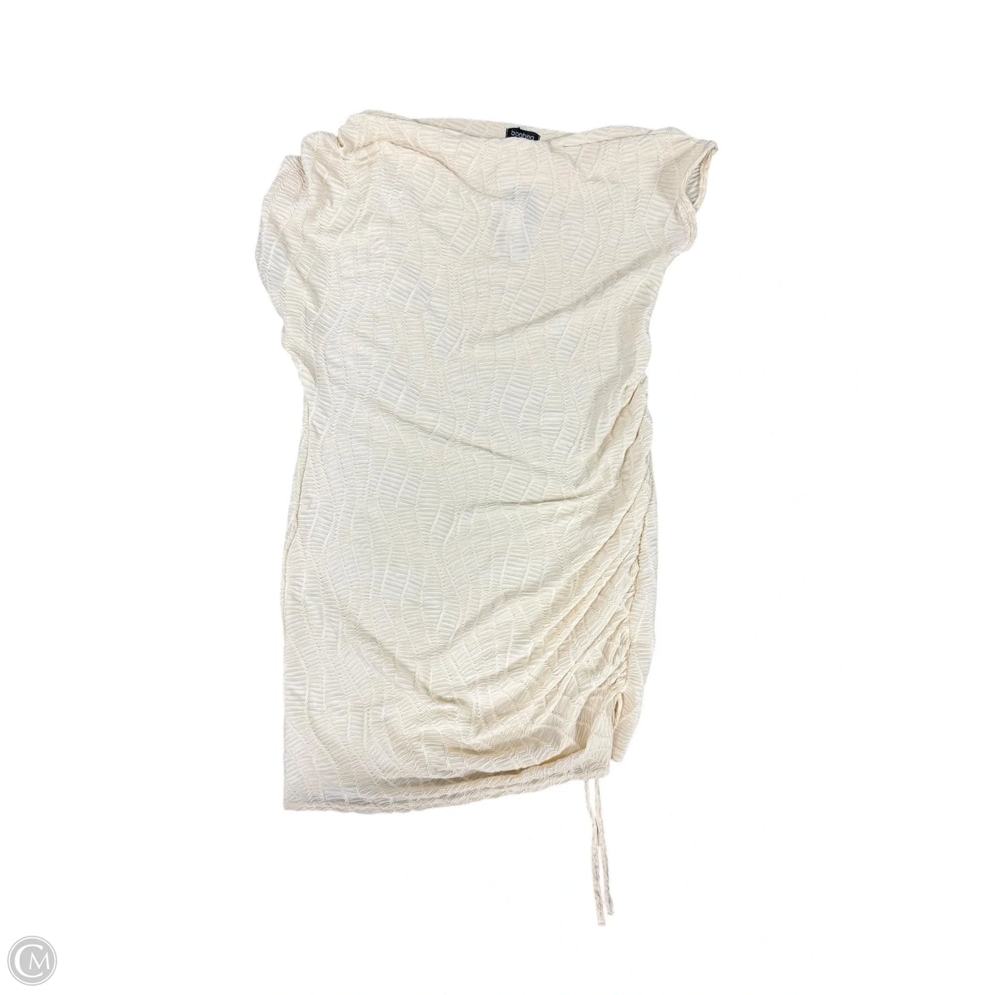 Dress Party Short By Boohoo Boutique In Cream, Size: 14