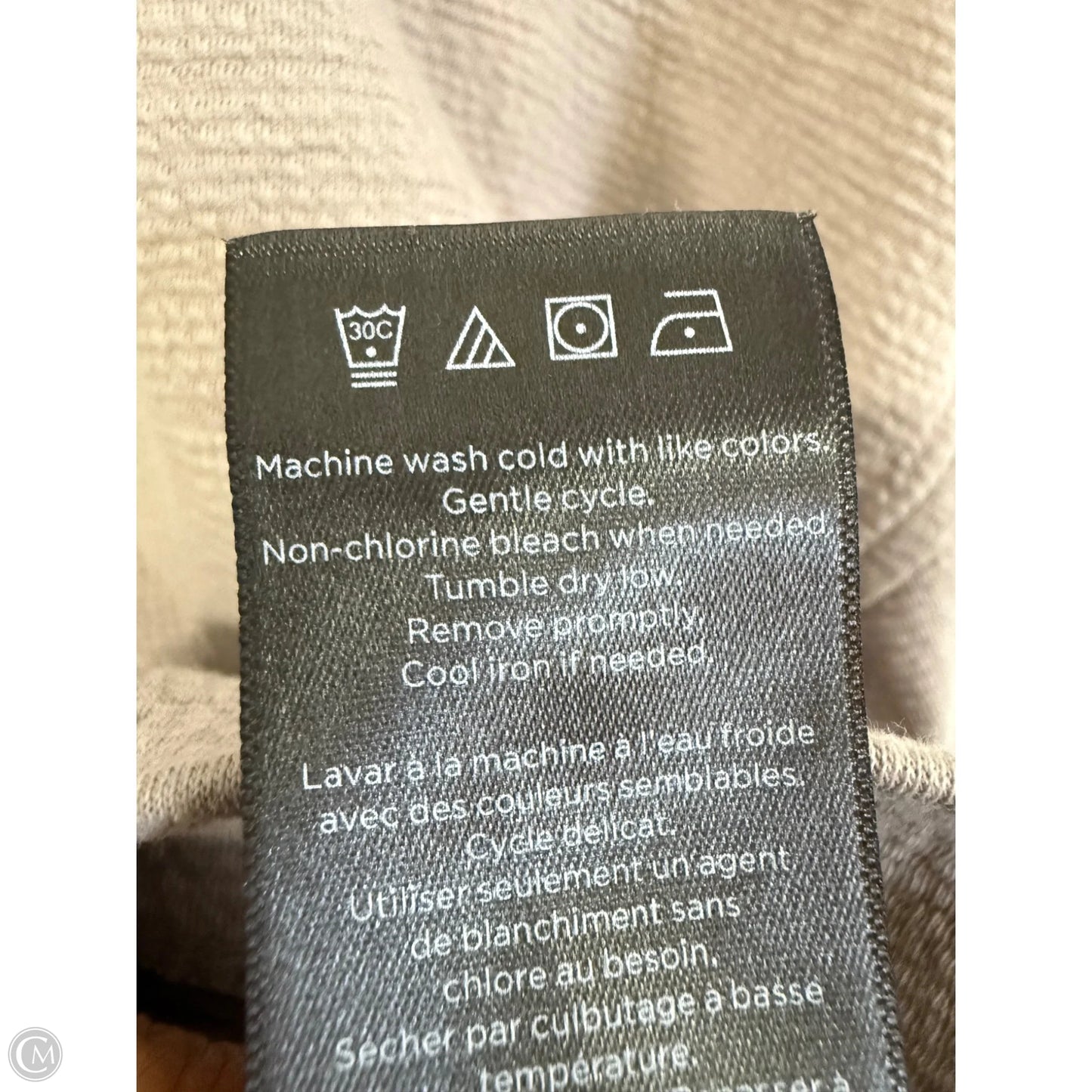 Athletic Top Long Sleeve Collar By Danskin In Taupe, Size: S