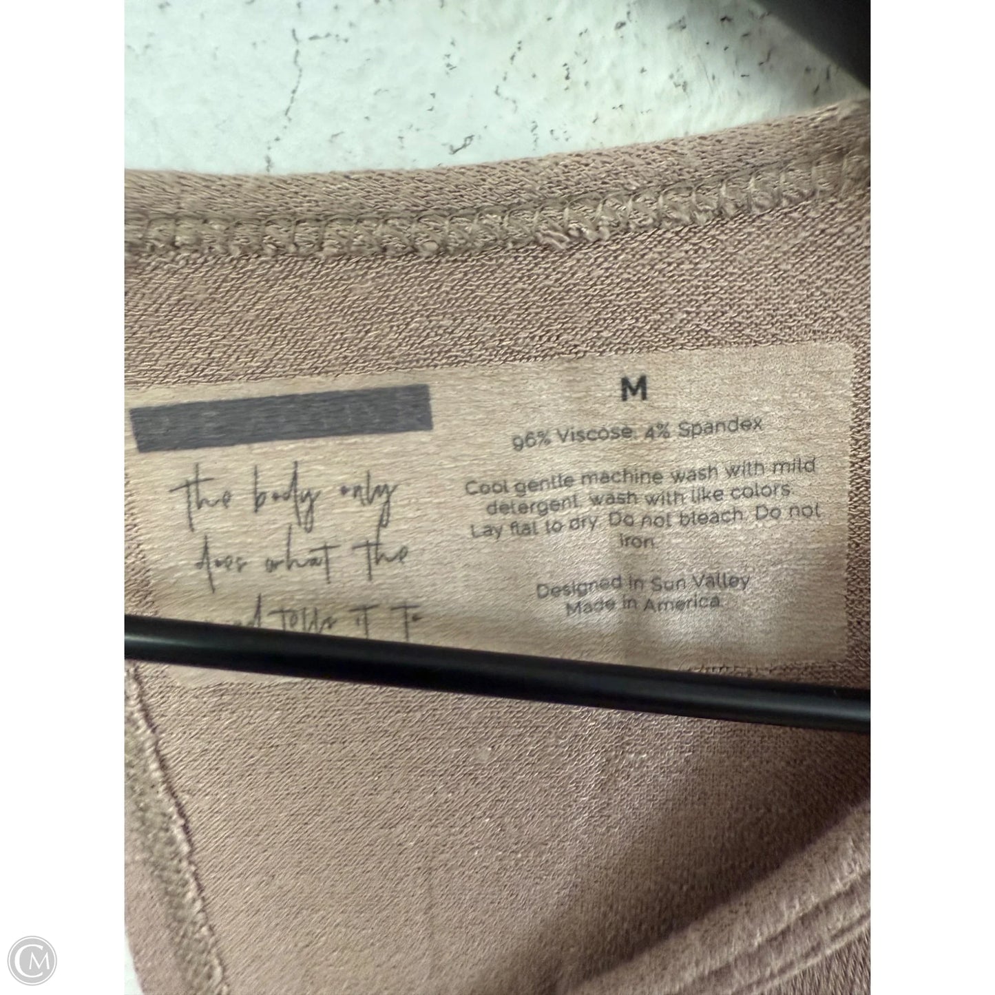 Top Long Sleeve By Cme In Beige, Size: M