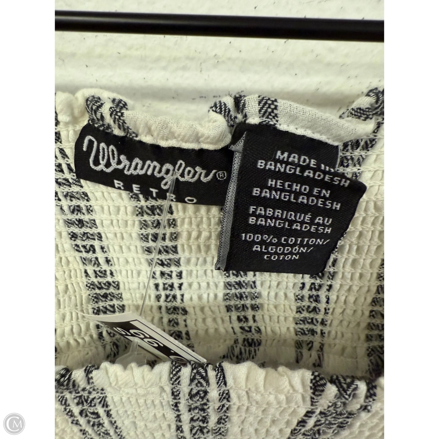 Top Long Sleeve By Wrangler In Multi-colored, Size: M