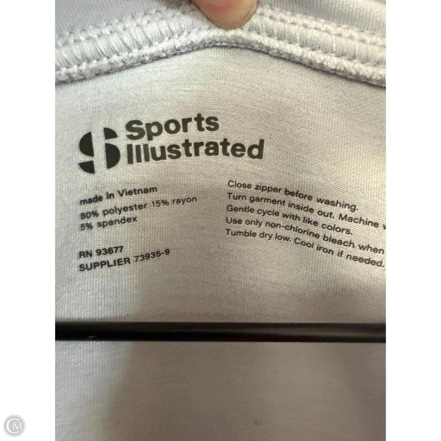 Athletic Top Long Sleeve Collar By Clothes Mentor In Grey, Size: Xl