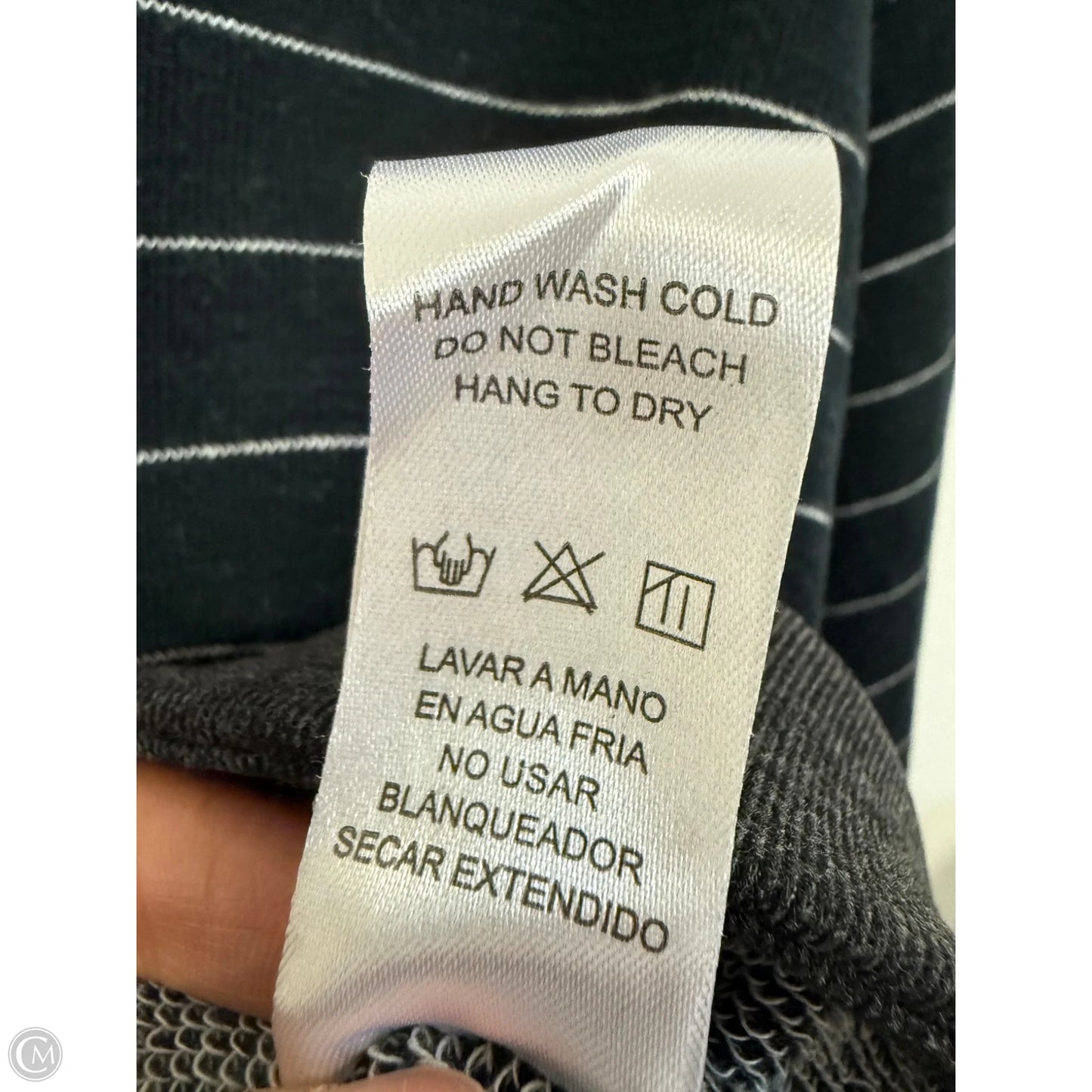 Sweatshirt Crewneck By Doe & Rae In Black, Size: S