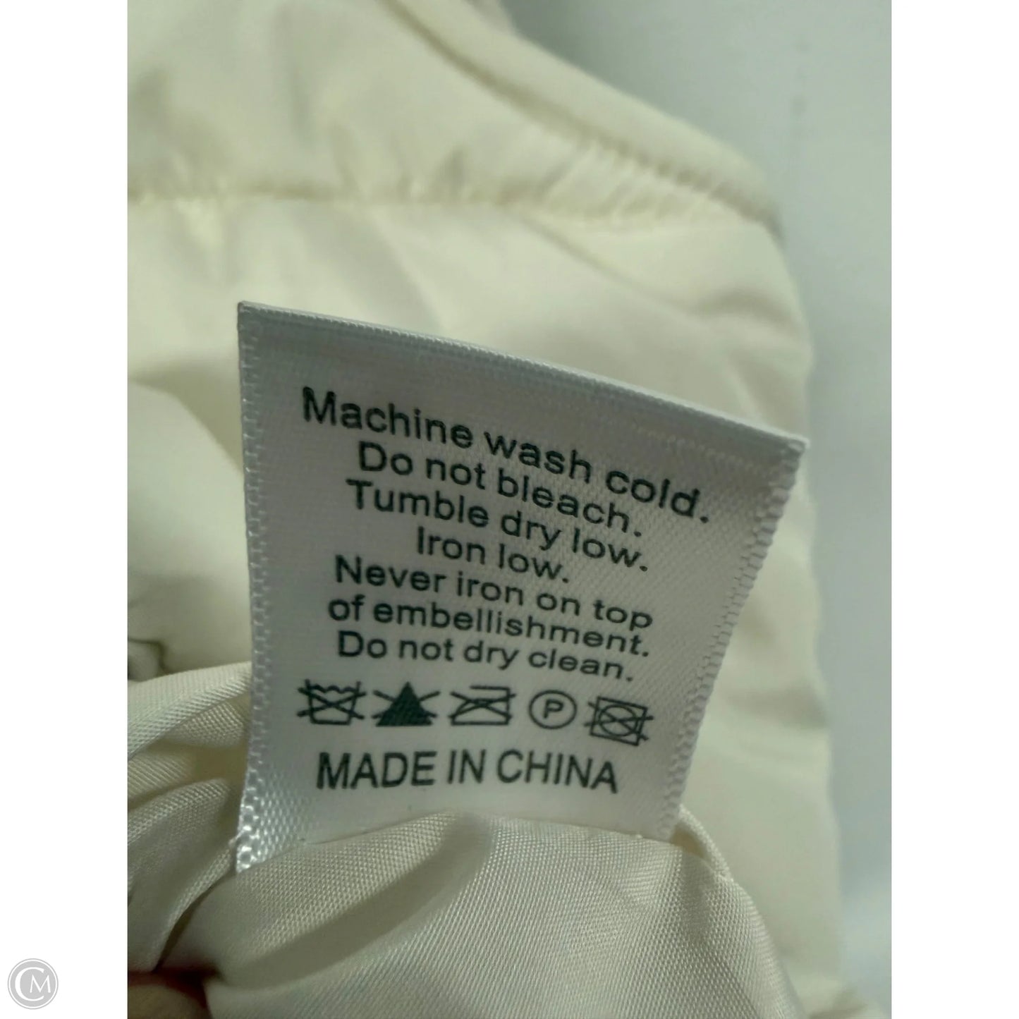 Vest Puffer & Quilted By Clothes Mentor In White, Size: L