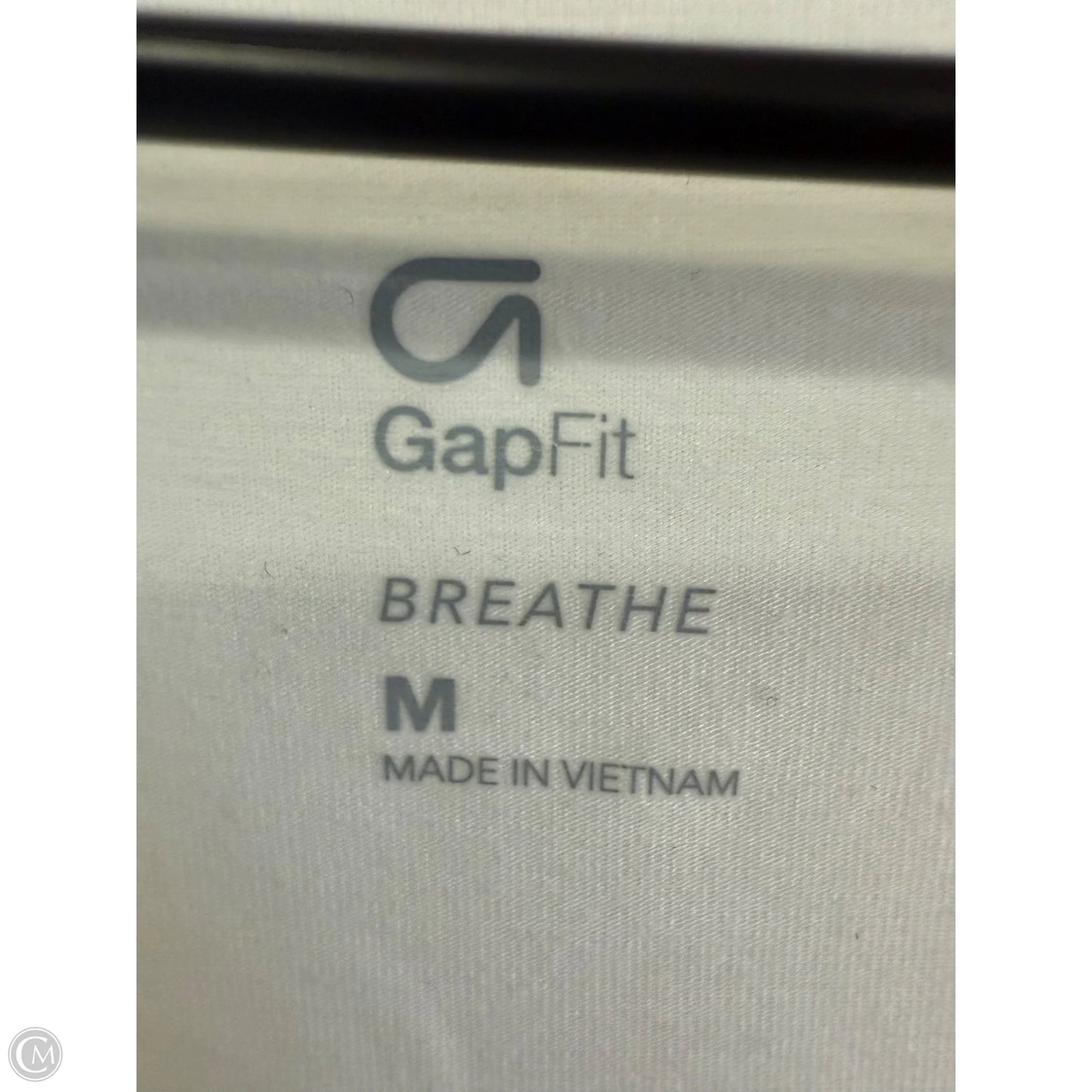 Athletic Top Long Sleeve Crewneck By Gapfit In White, Size: M