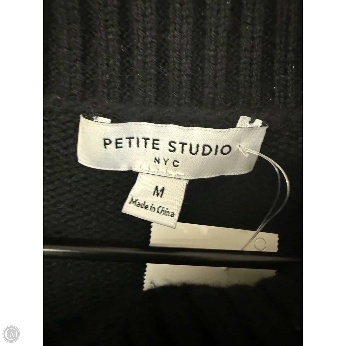 Sweater By Clothes Mentor In Black & White, Size: M