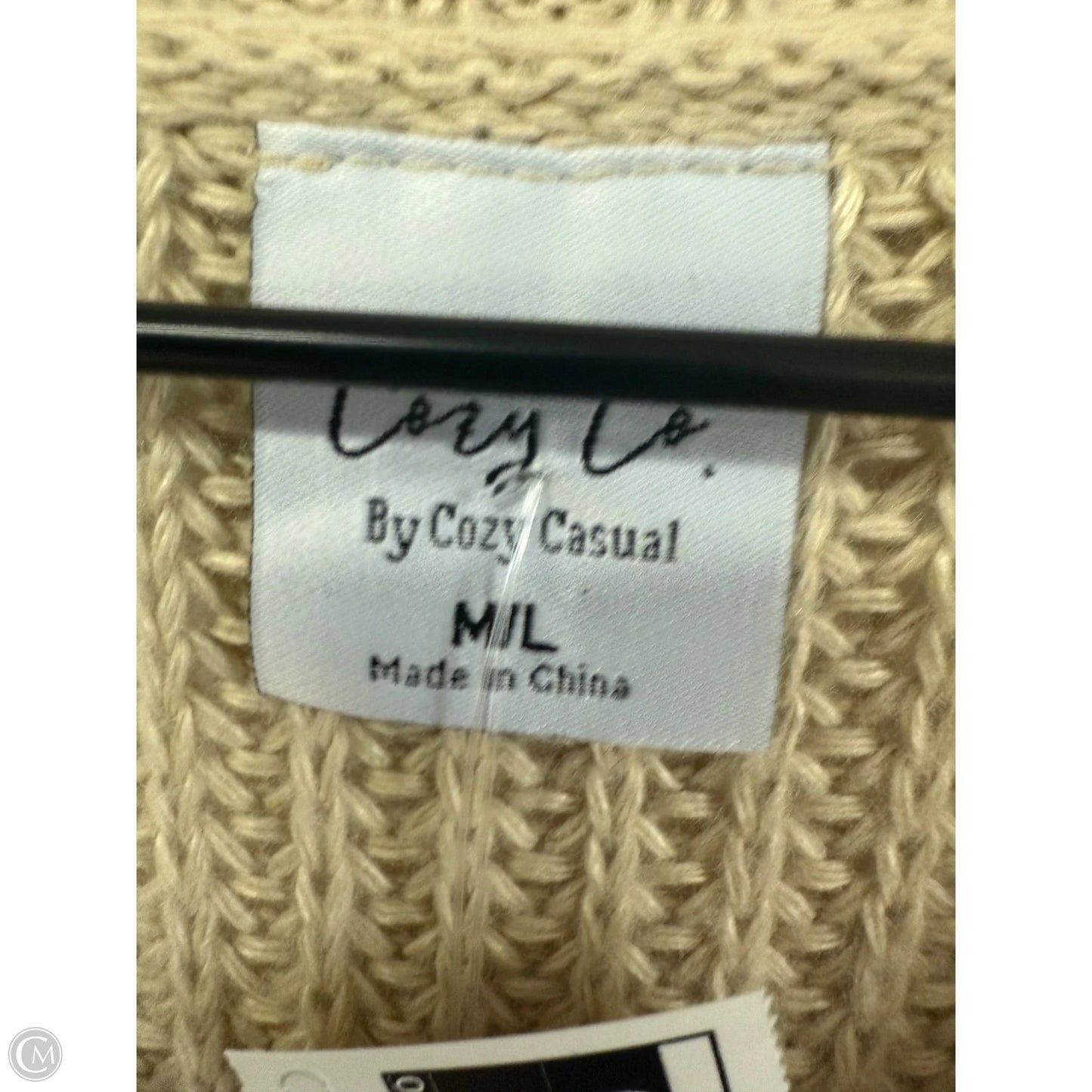 Sweater By Clothes Mentor In Beige, Size: M