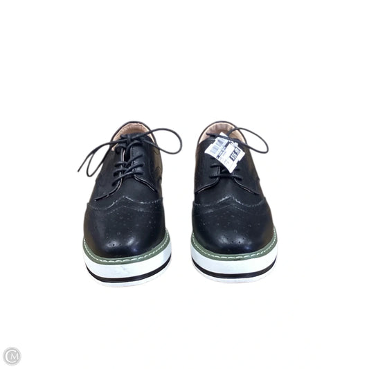 Shoes Sneakers By Clothes Mentor In Black, Size: 10