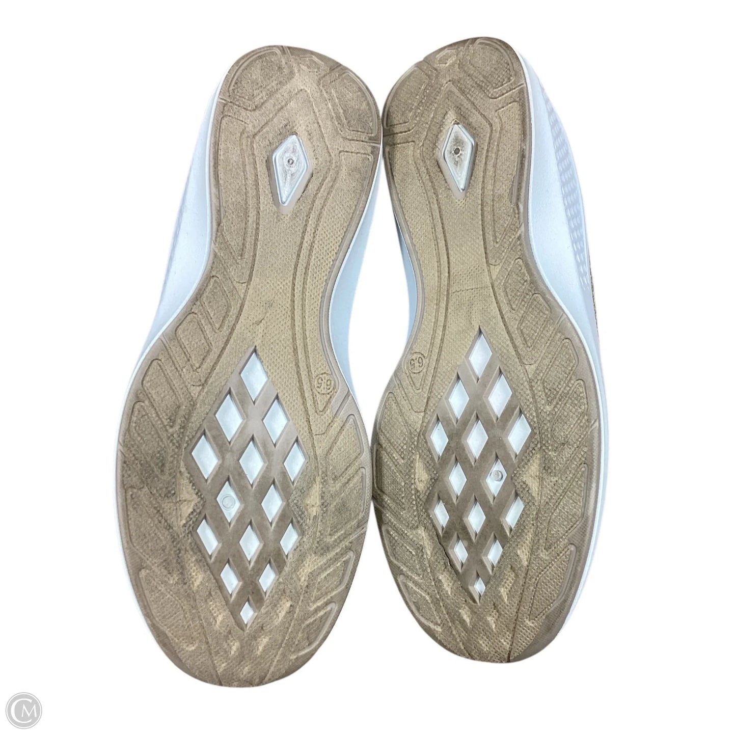 Shoes Flats By Tommy Bahama In Tan, Size: 6.5