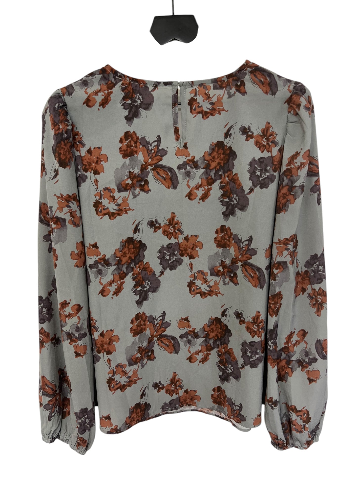 Top Long Sleeve By Ee Some In Grey, Size: L