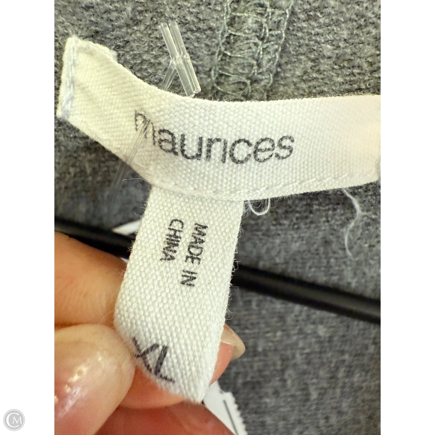 Sweatshirt Hoodie By Maurices In Grey, Size: Xl