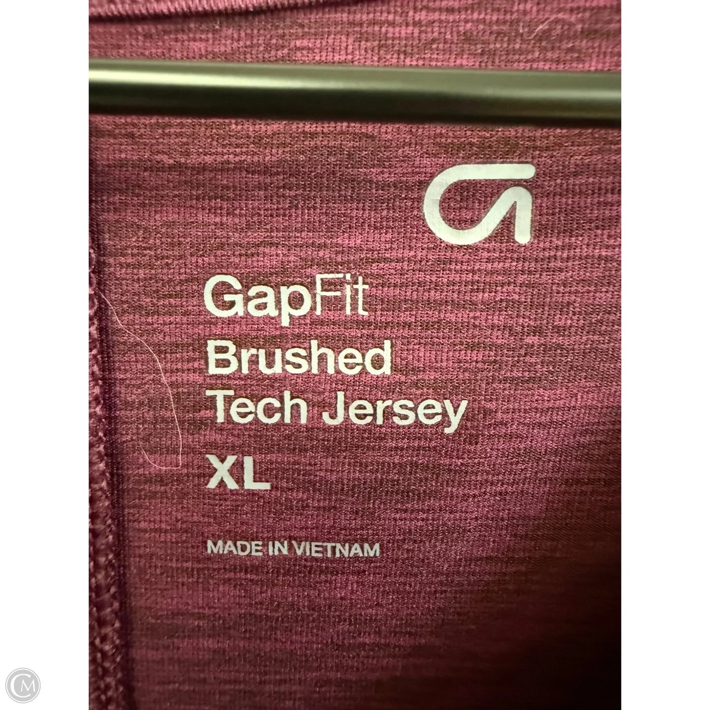 Athletic Top Long Sleeve Crewneck By Gapfit In Purple, Size: Xl