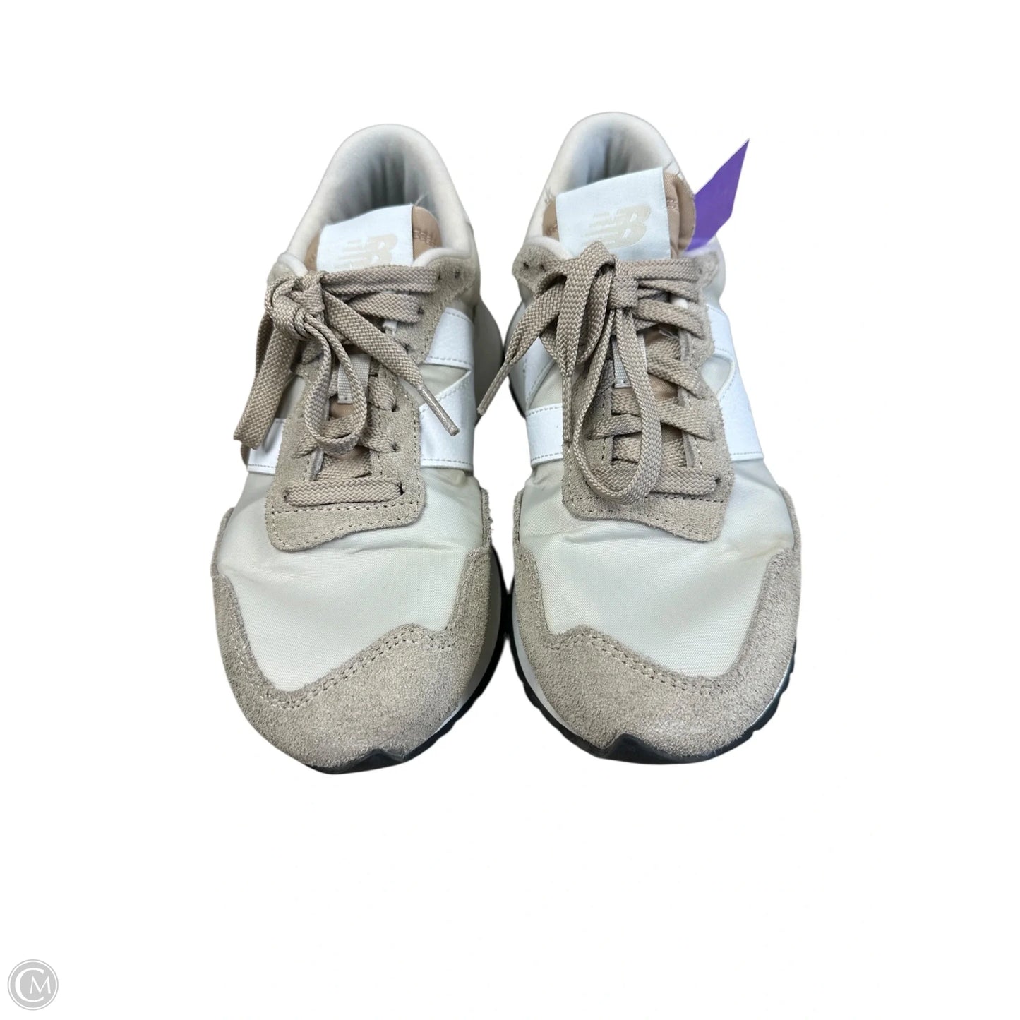 Shoes Sneakers By New Balance In Tan & White, Size: 7.5
