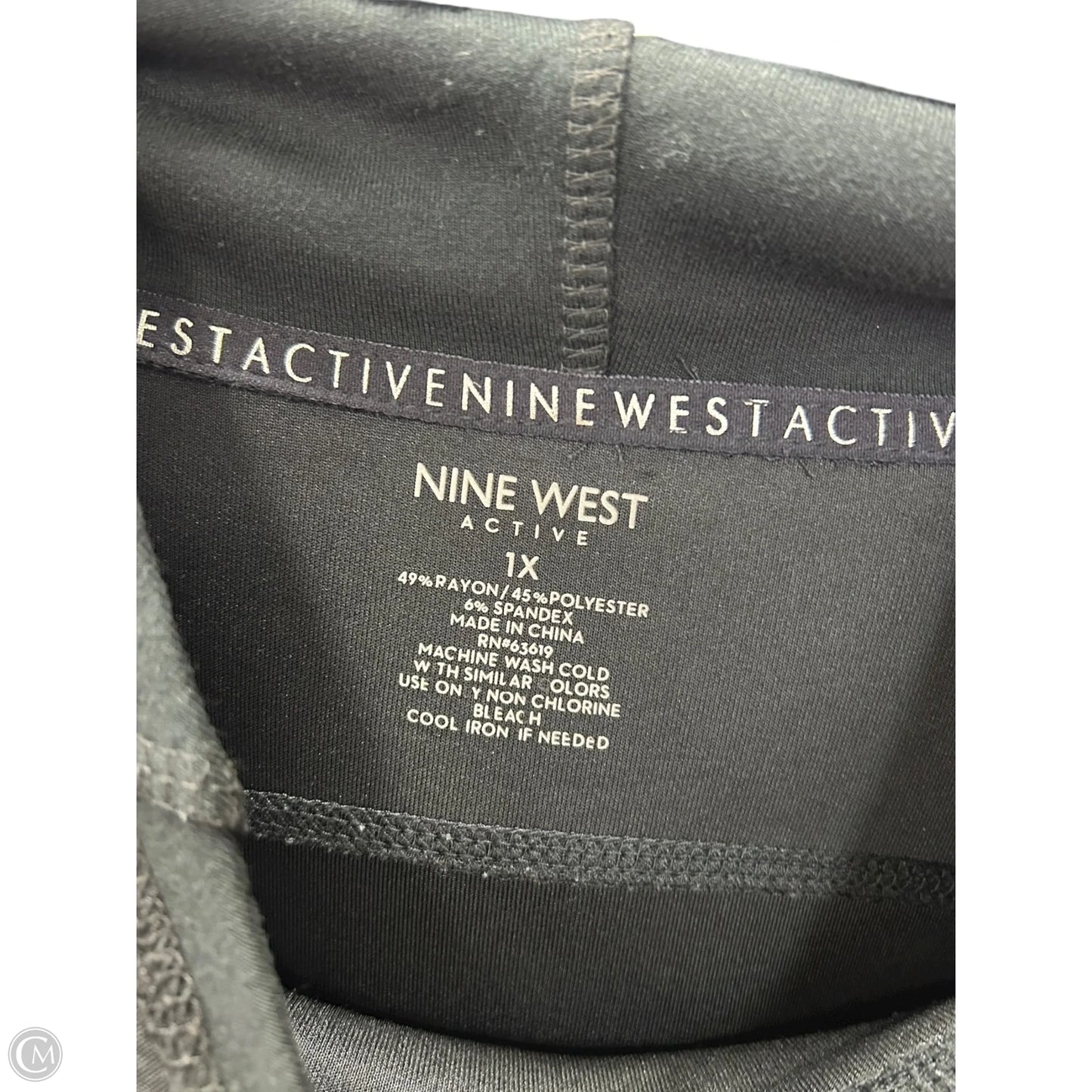 Athletic Top Long Sleeve Hoodie By Nine West In Black, Size: 1x