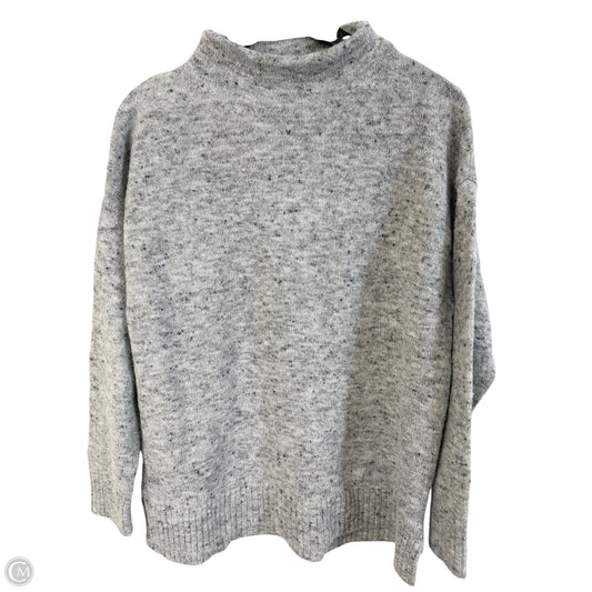 Sweater By Clothes Mentor In Grey, Size: M