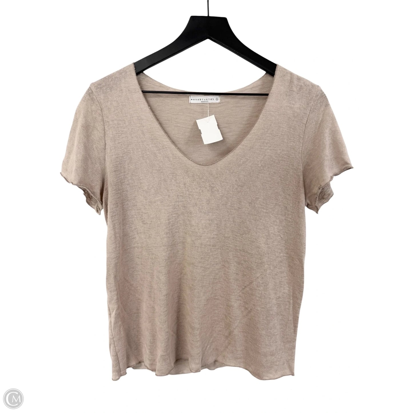 Top Short Sleeve By Clothes Mentor In Tan, Size: S