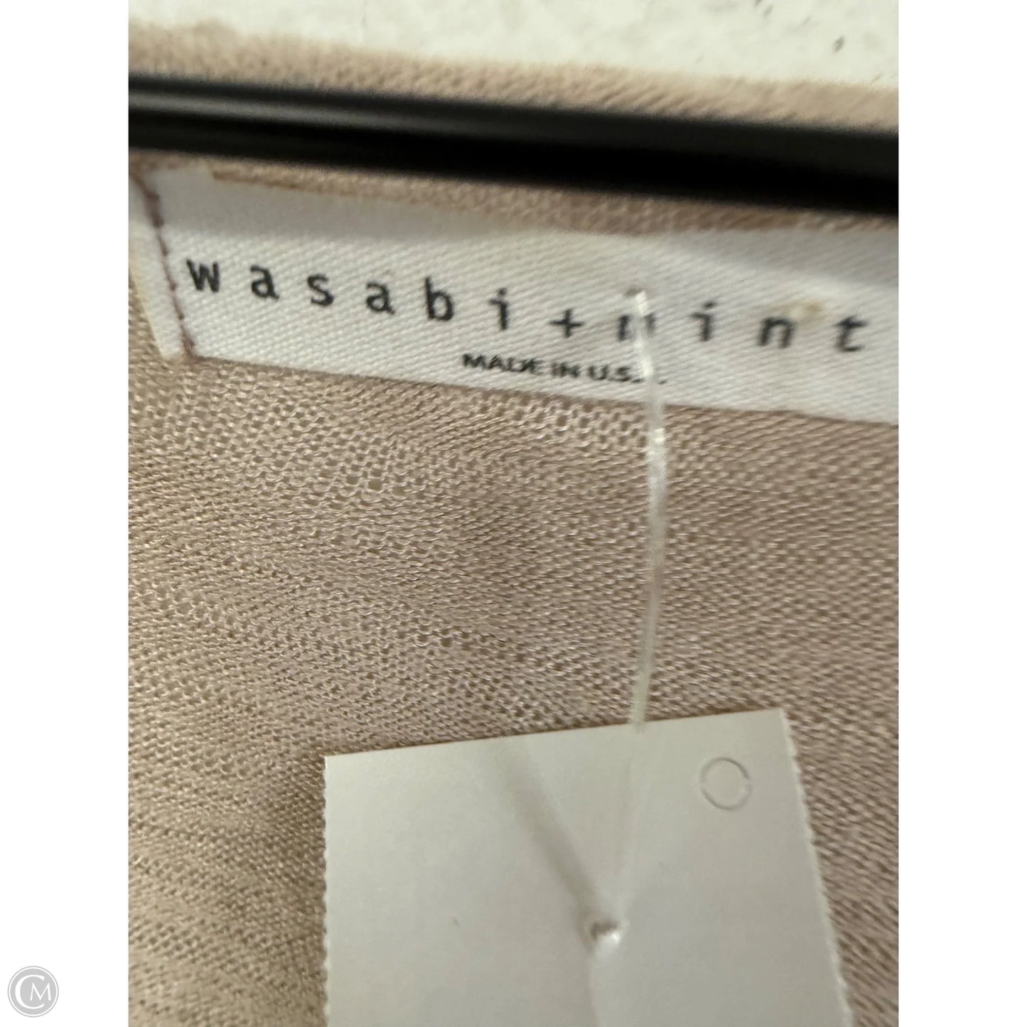 Top Short Sleeve By Clothes Mentor In Tan, Size: S
