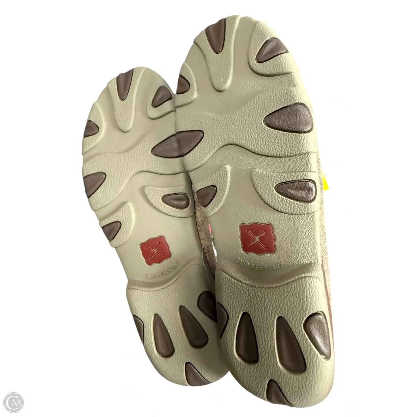 Shoes Flats By Cmc In Tan, Size: 8.5