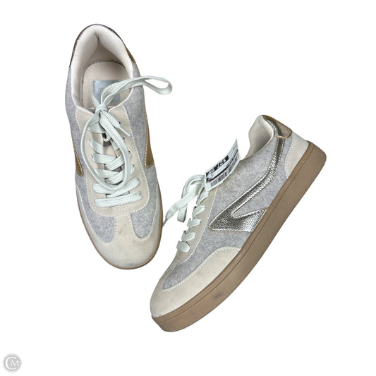 Shoes Sneakers By Dolce Vita In Tan, Size: 9