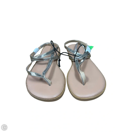 Sandals Flats By Torrid In Gold, Size: 10