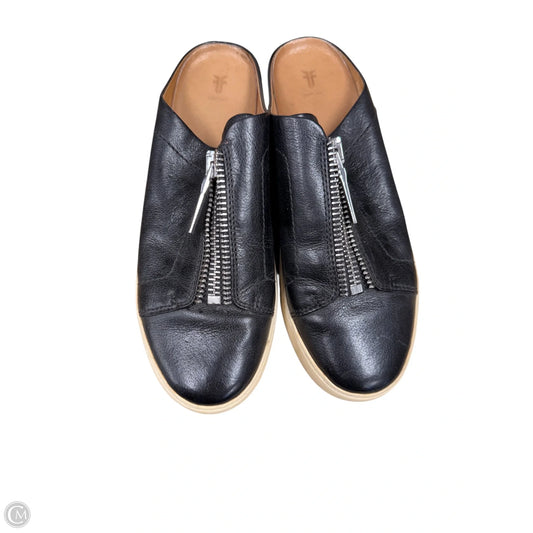 Shoes Designer By Frye In Black, Size: 9