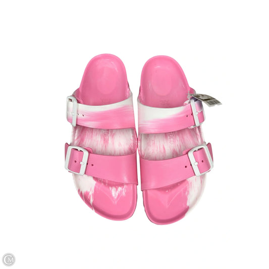 Sandals Flats By Birkenstock In Pink & White, Size: 8