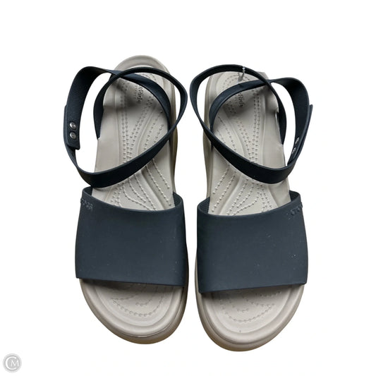 Sandals Heels Block By Crocs In Black, Size: 9