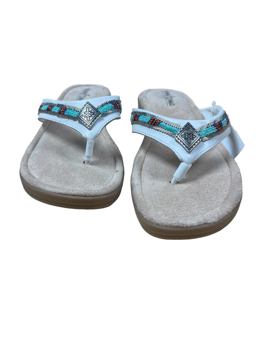 Sandals Flats By Minnetonka  Size: 8