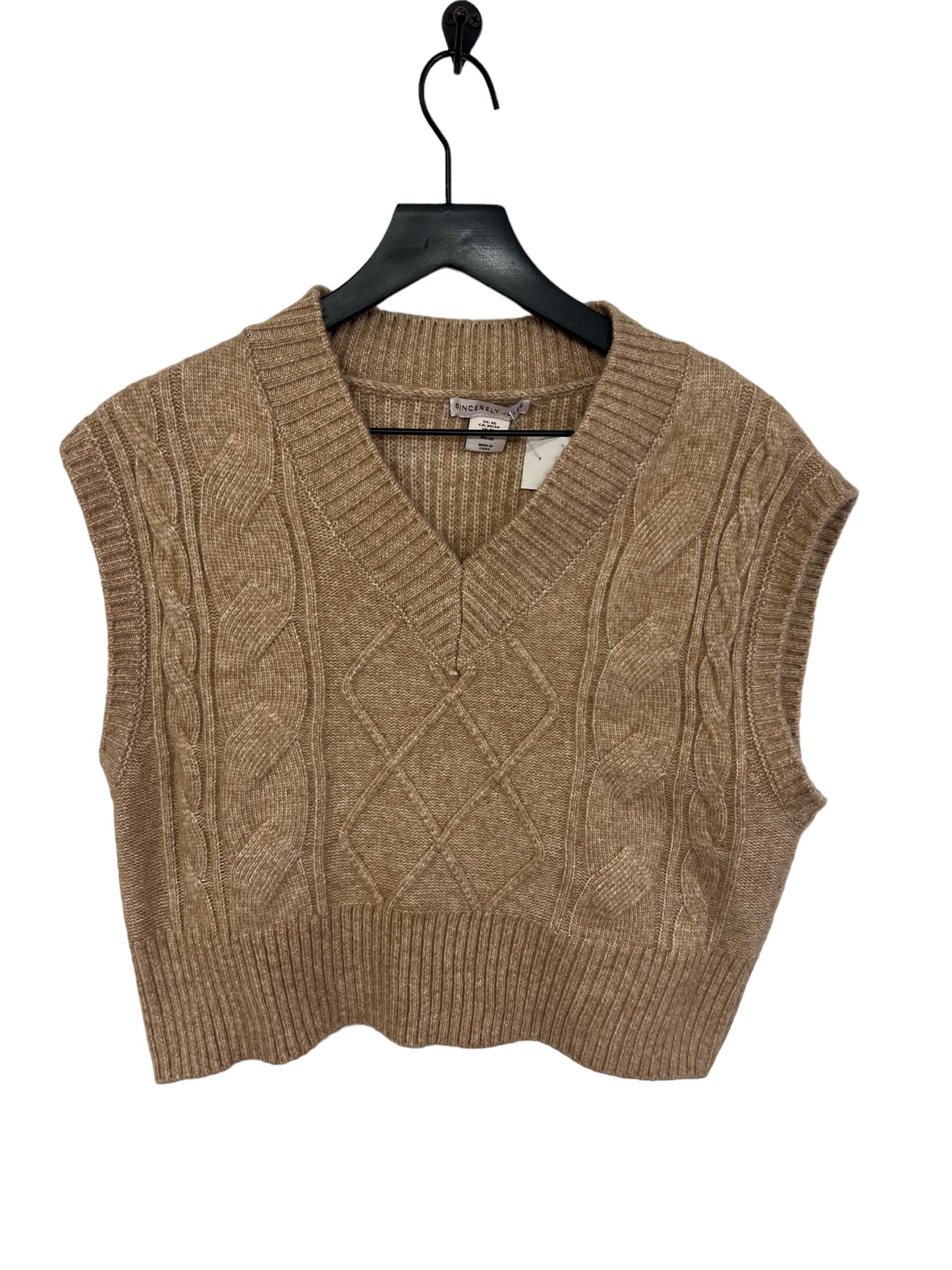 Vest Sweater By Clothes Mentor In Beige, Size: Xs