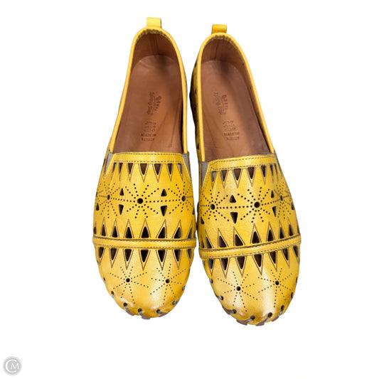 Shoes Flats By Coldwater Creek In Yellow, Size: 10