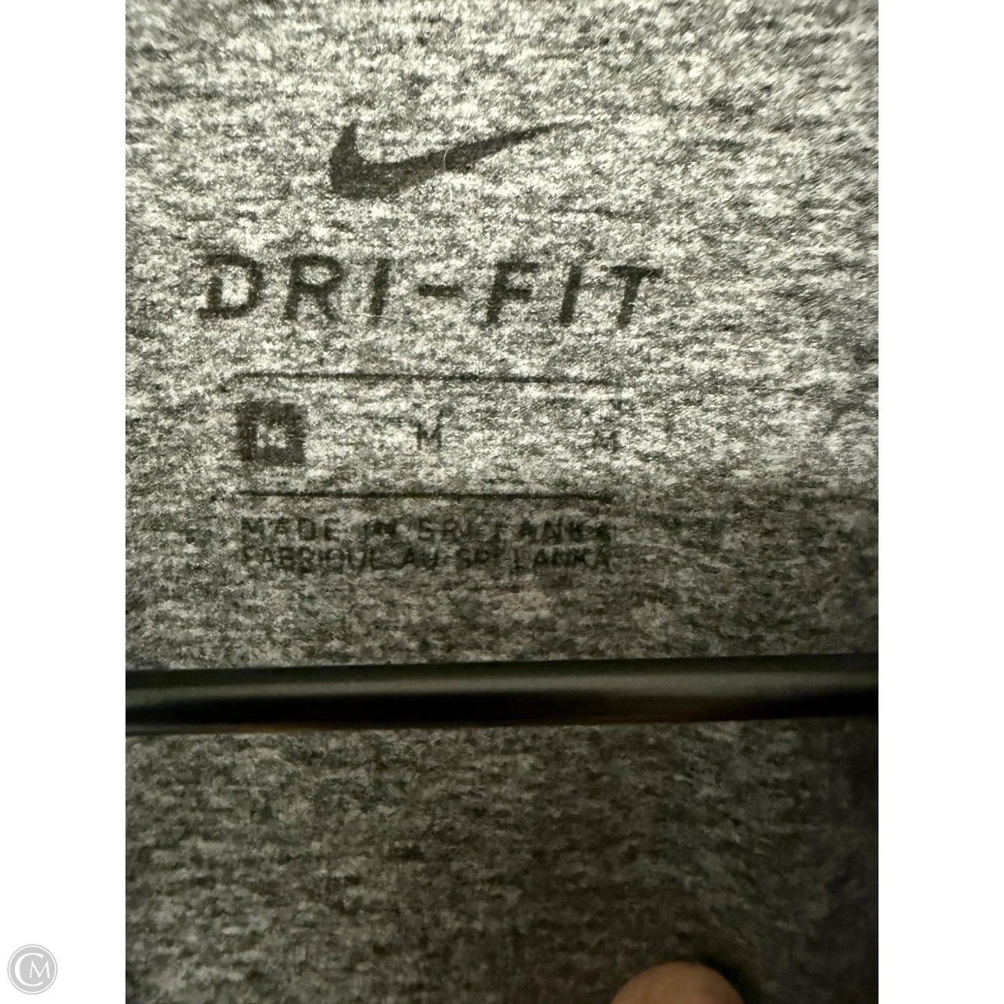 Athletic Top Long Sleeve Collar By Nike Apparel In Grey, Size: M