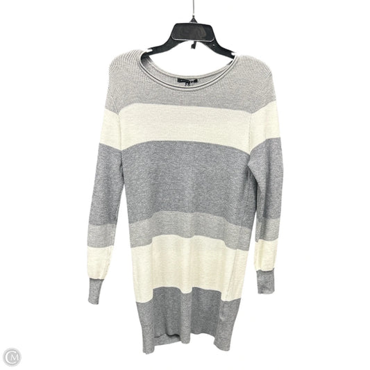 Dress Casual Short By Staccato In Grey & White, Size: M
