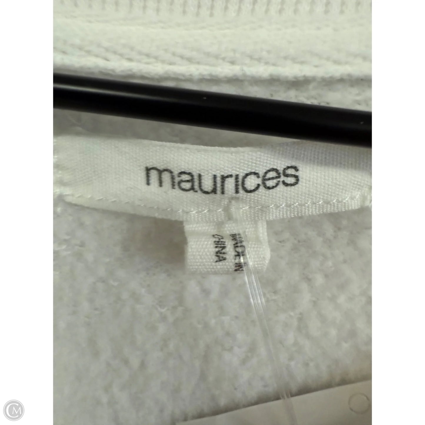 Sweatshirt Crewneck By Maurices In White, Size: L