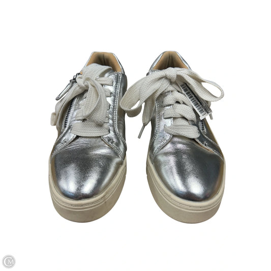 Shoes Sneakers By Clarks In Silver, Size: 6.5