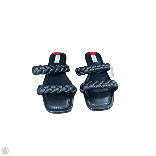 Sandals Flats By Steve Madden In Black, Size: 10