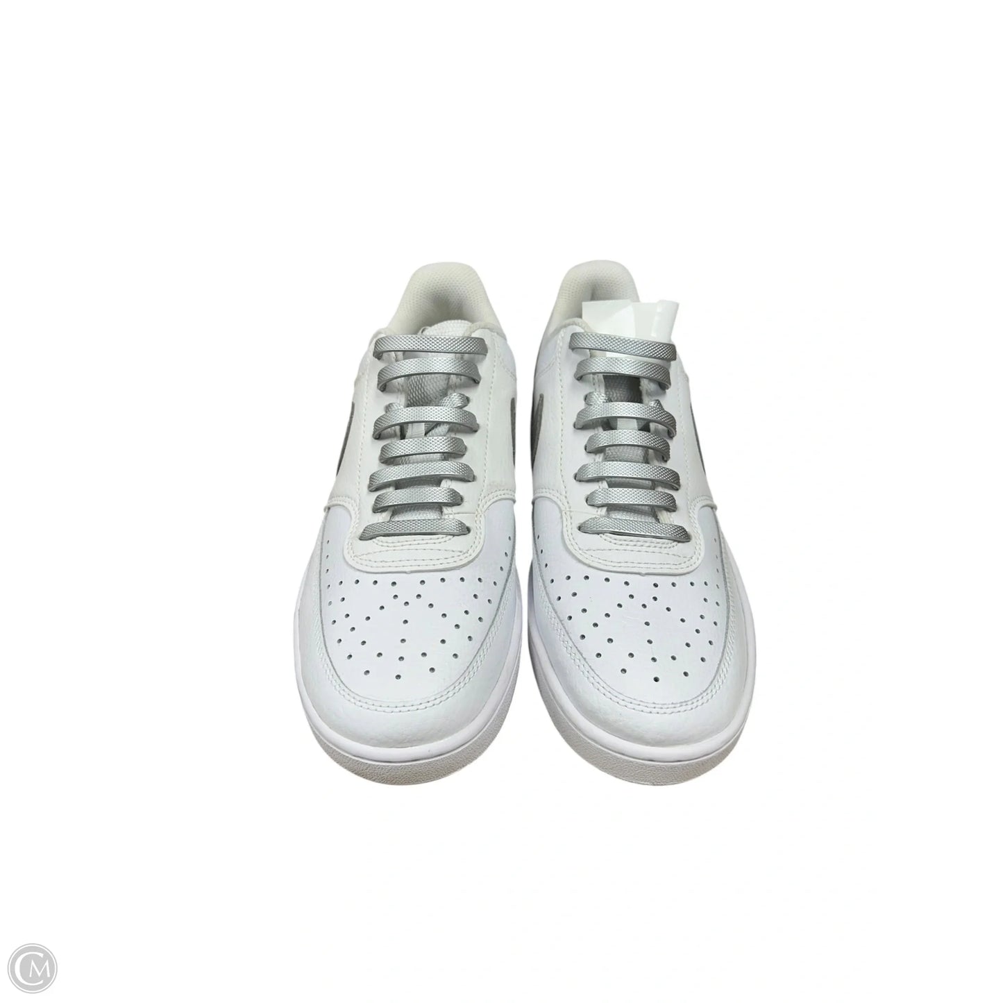 Shoes Sneakers By Nike In Silver & White, Size: 8.5