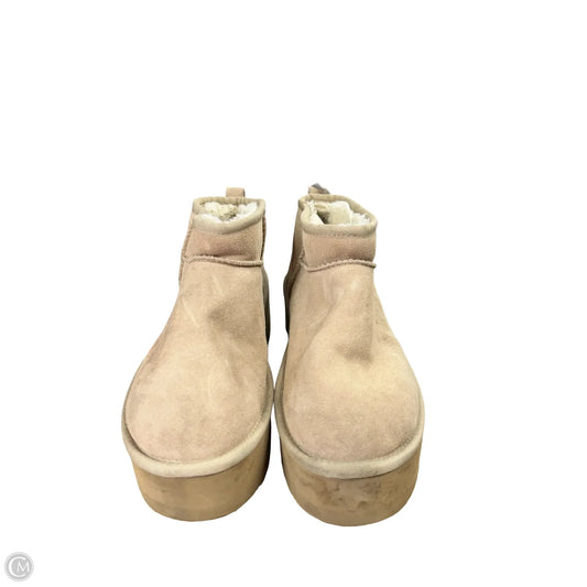 Boots Designer By Ugg In Tan, Size: 9
