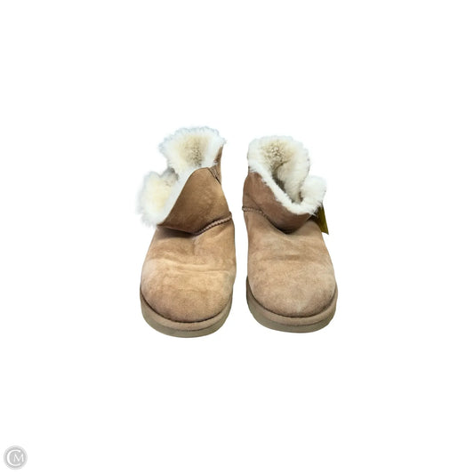 Boots Designer By Ugg In Brown, Size: 9