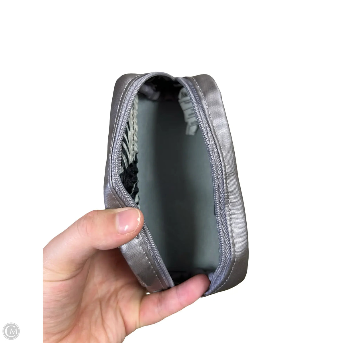 Coin Purse By Lug, Size: Medium