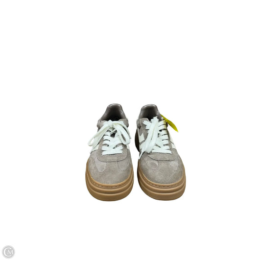 Shoes Sneakers Platform By Steve Madden In Brown & White, Size: 7.5
