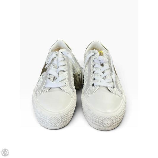 Shoes Sneakers Platform By Vintage Havana In Gold & White, Size: 8.5