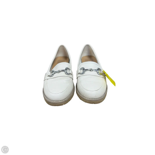 Shoes Flats By Dolce Vita In Cream, Size: 8.5