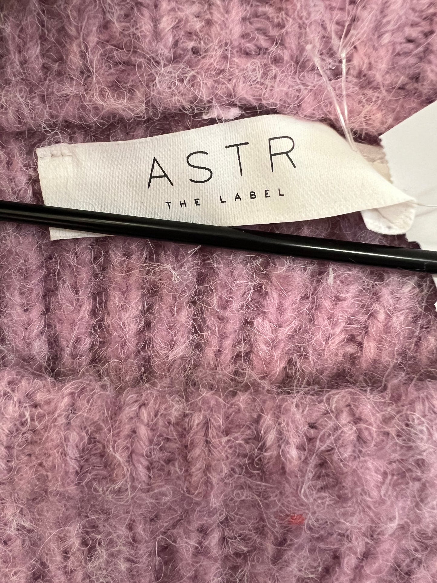 Sweater By Astr In Purple, Size: L