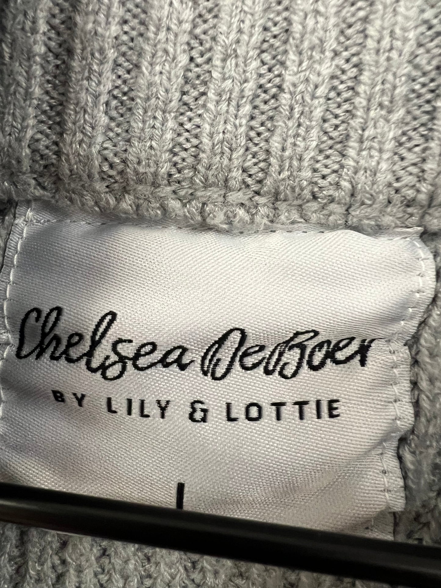 Sweater By Clothes Mentor In Grey, Size: L