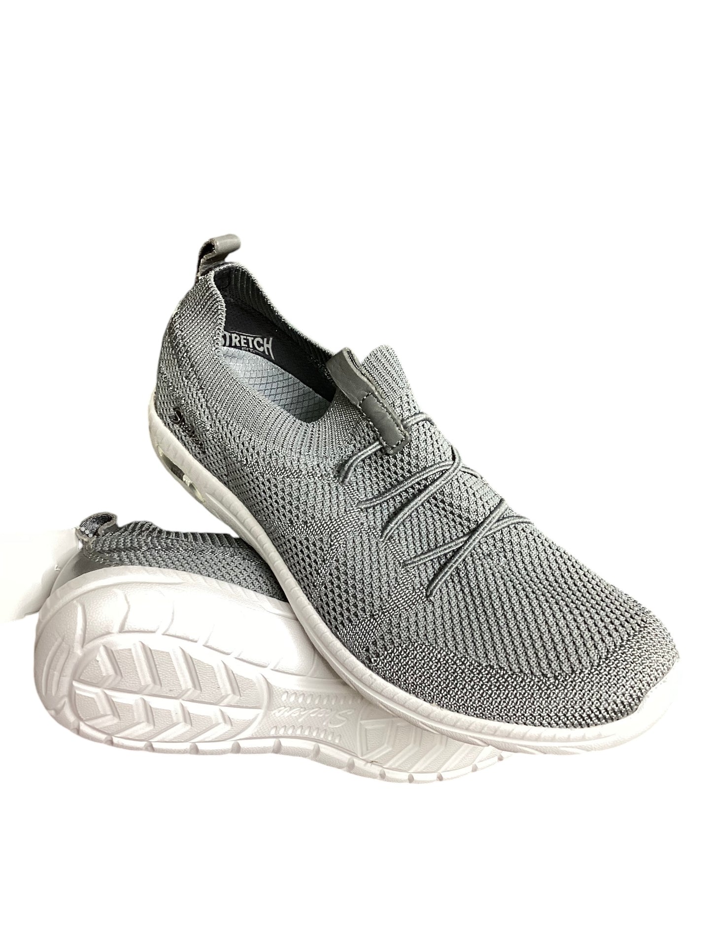 Shoes Sneakers By Skechers In Grey, Size: 7.5