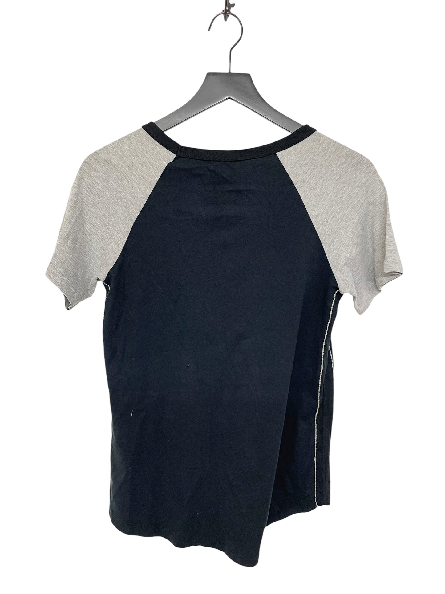 Top Short Sleeve By Clothes Mentor In Black & Grey, Size: S