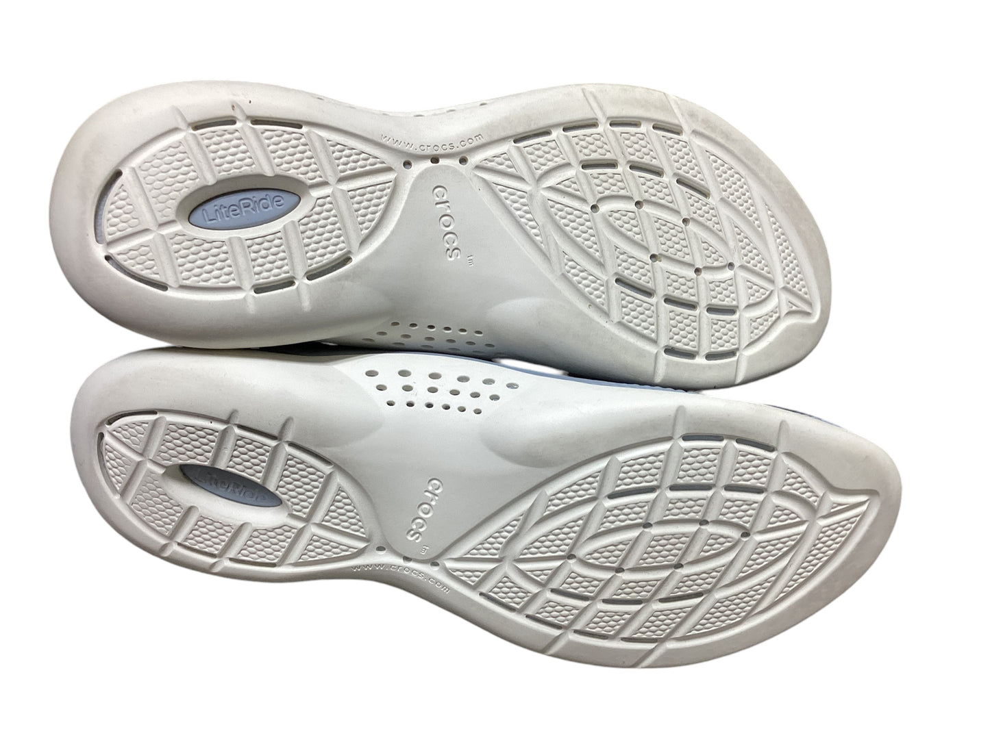 Shoes Athletic By Crocs In Navy, Size: 11